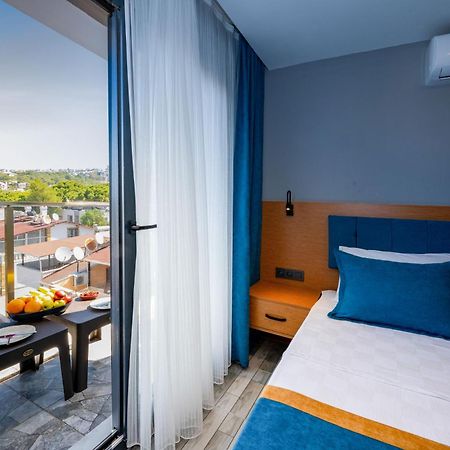 Otel Carpediem Gold Kusadası Exteriör bild