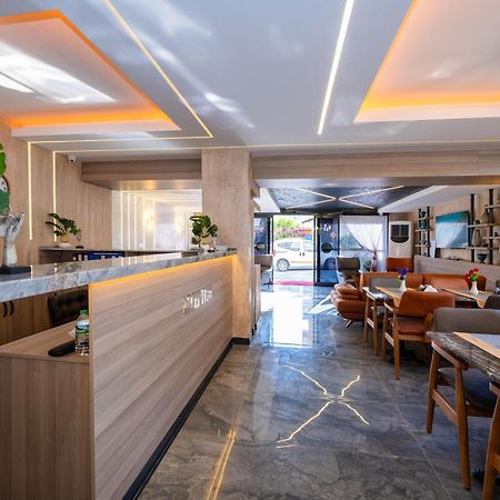 Otel Carpediem Gold Kusadası Exteriör bild