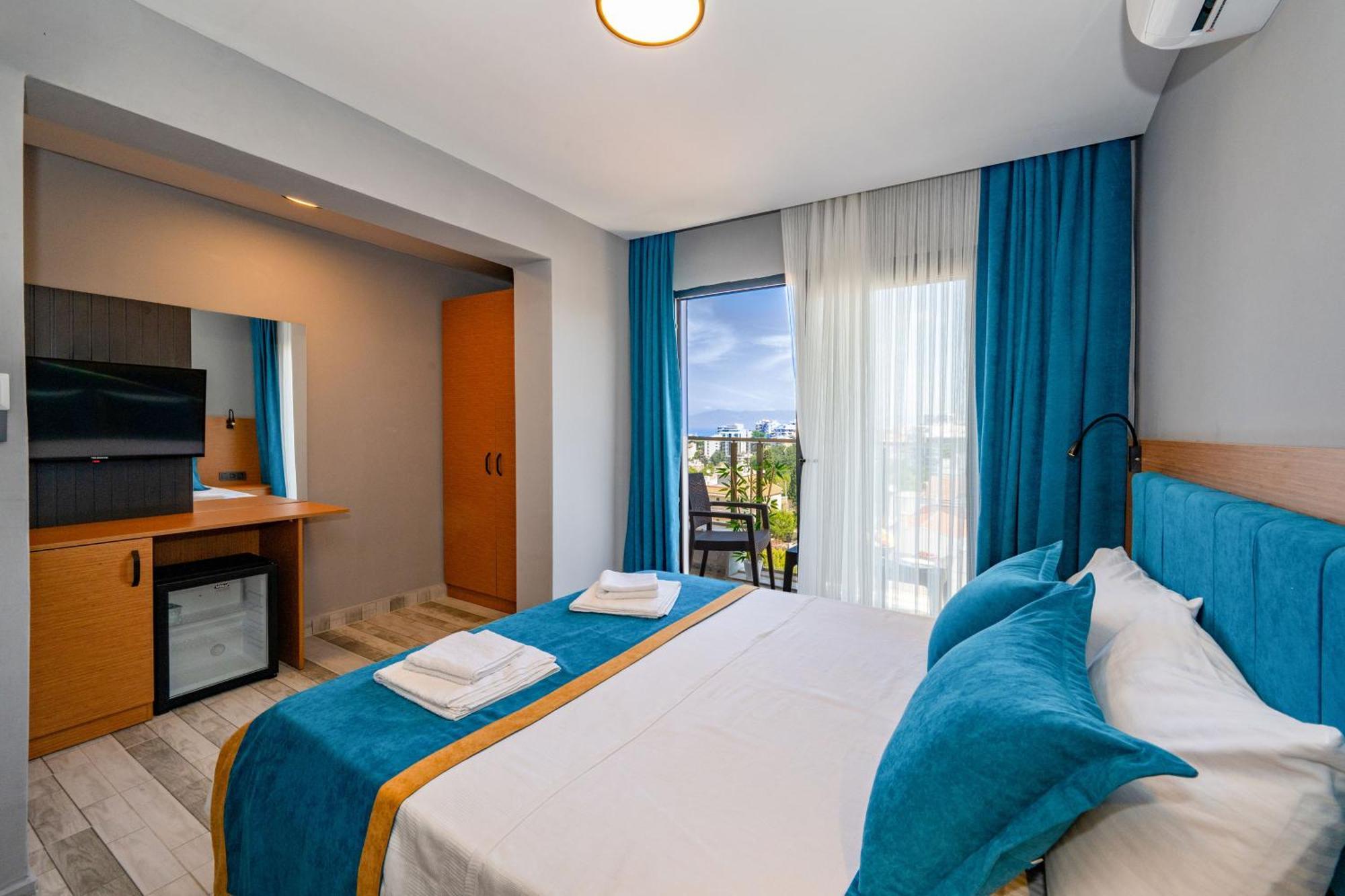 Otel Carpediem Gold Kusadası Exteriör bild