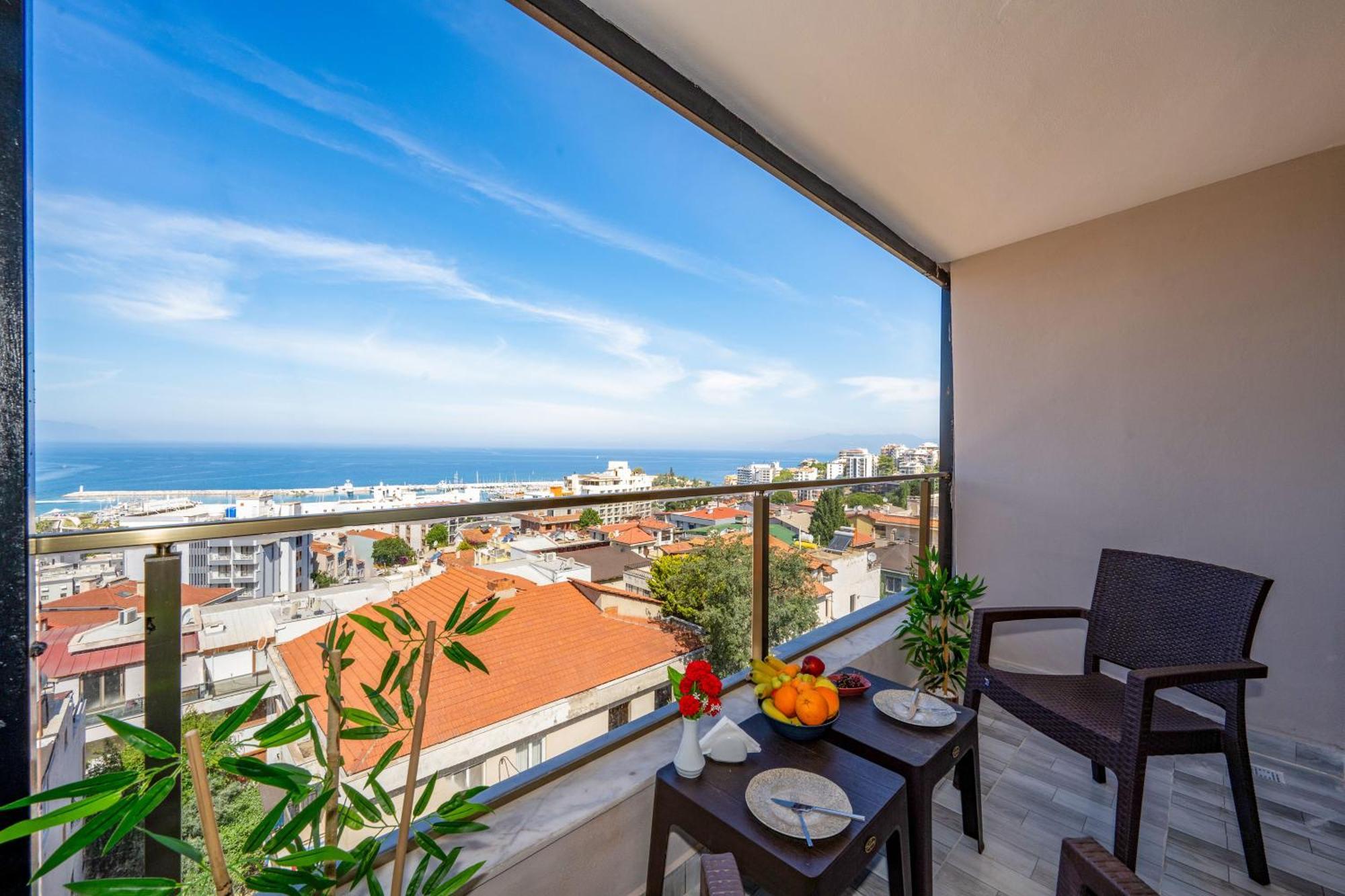 Otel Carpediem Gold Kusadası Exteriör bild