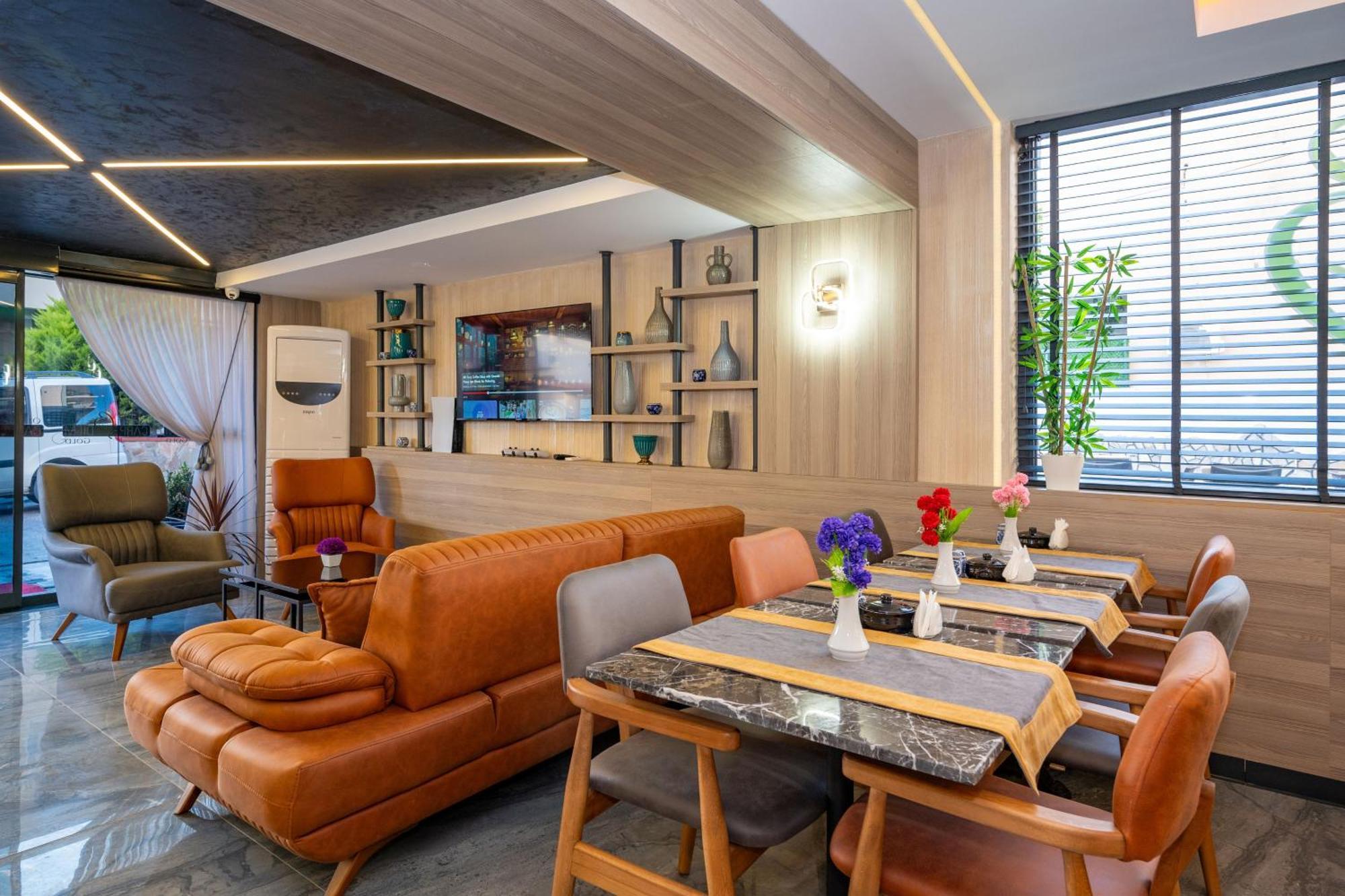 Otel Carpediem Gold Kusadası Exteriör bild