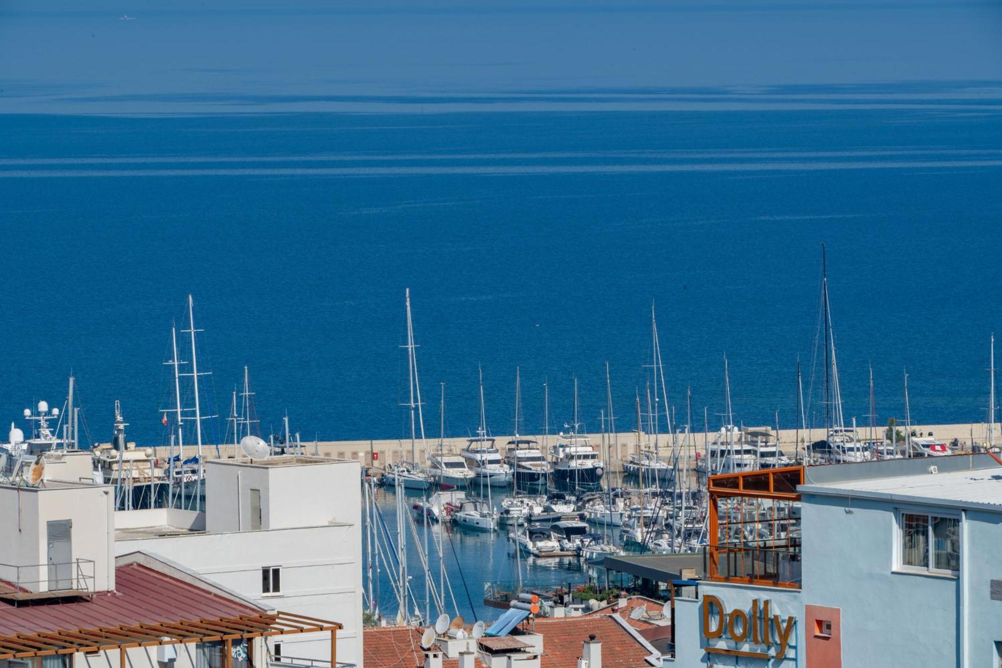 Otel Carpediem Gold Kusadası Exteriör bild