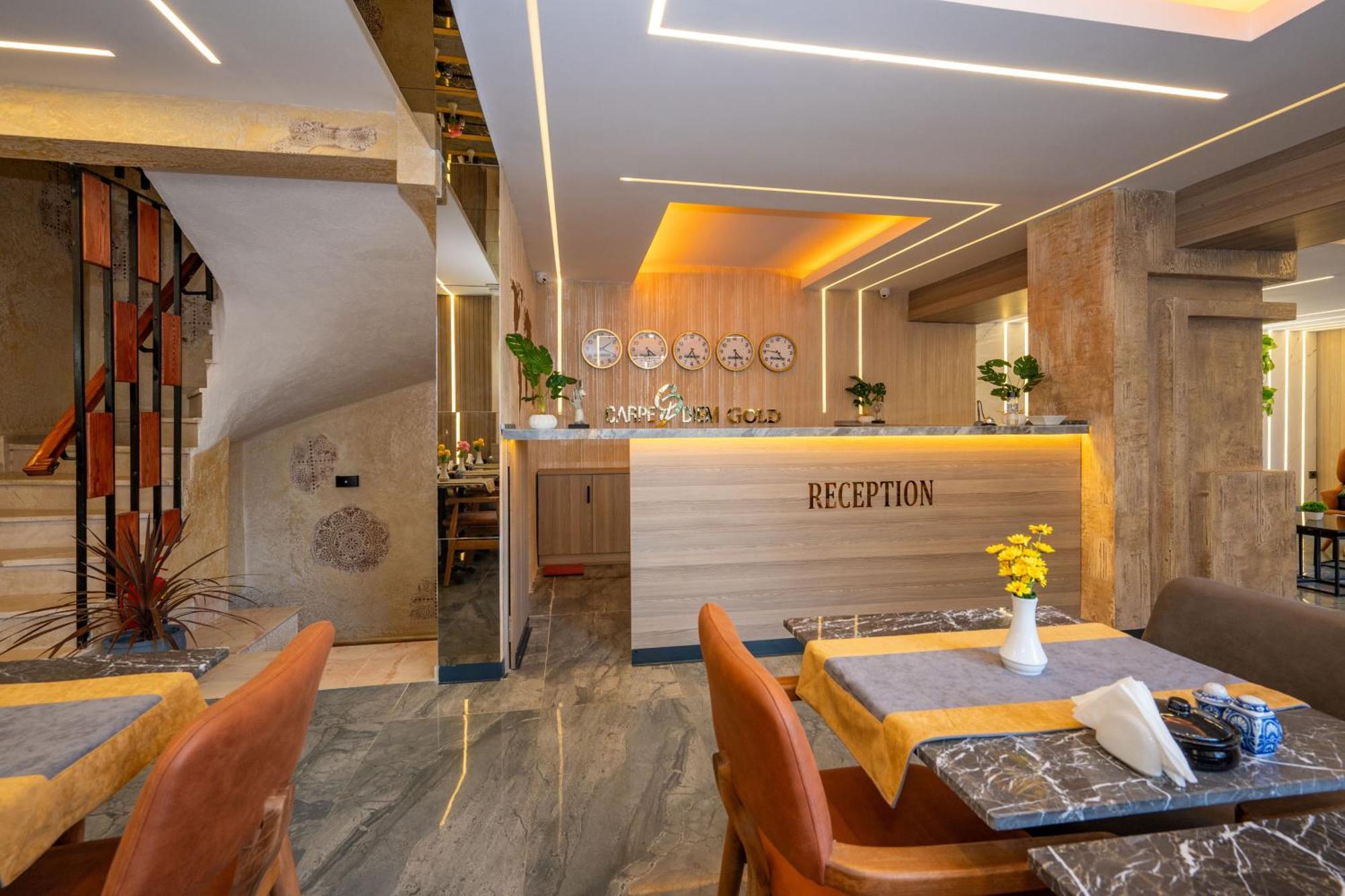 Otel Carpediem Gold Kusadası Exteriör bild