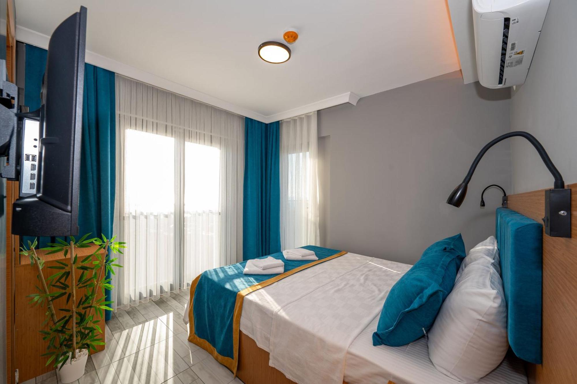 Otel Carpediem Gold Kusadası Exteriör bild
