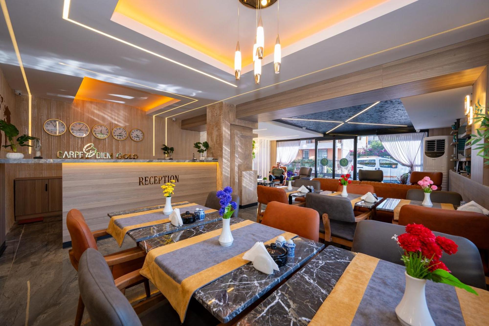 Otel Carpediem Gold Kusadası Exteriör bild
