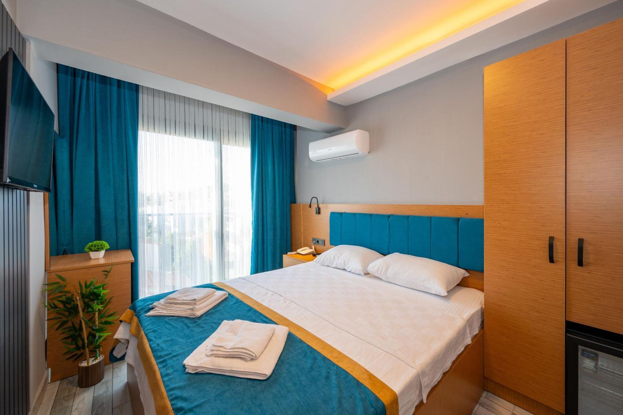 Otel Carpediem Gold Kusadası Exteriör bild