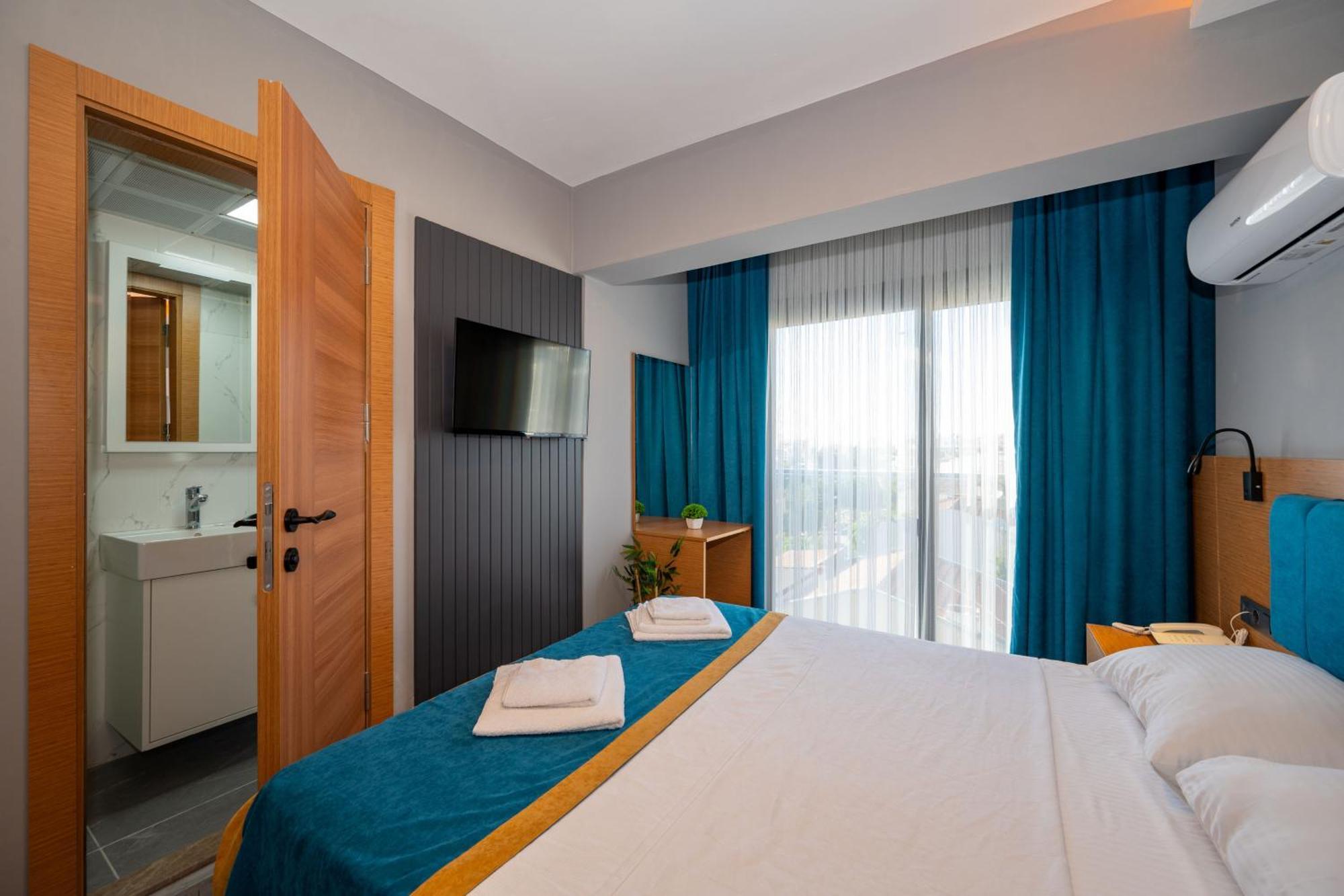 Otel Carpediem Gold Kusadası Exteriör bild